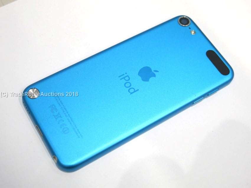 Apple iPod Touch | WHITE/BLUE | 32GB | 5th Generation | A1421 | MD717ZP/A | RETINA DISPLAY