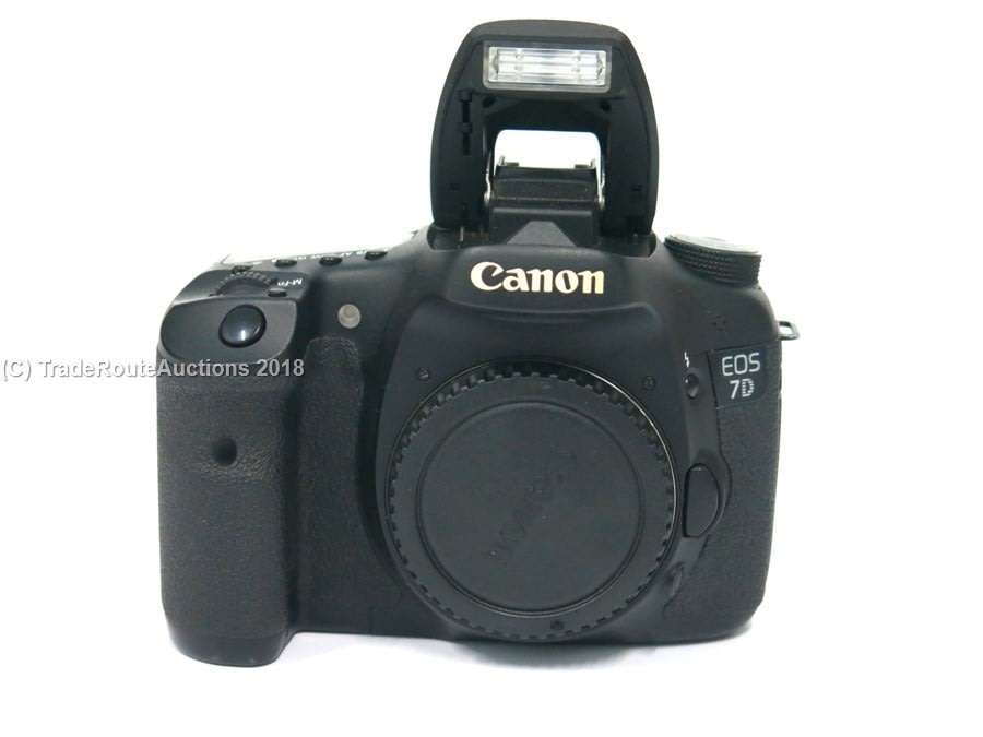 Canon EOS 7D 18MP PROFESSIONAL Digital SLR Camera (BODY) - 18 Megapixels