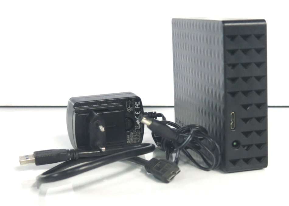 Seagate Expansion Desktop 3TB EXTERNAL Hard Drive