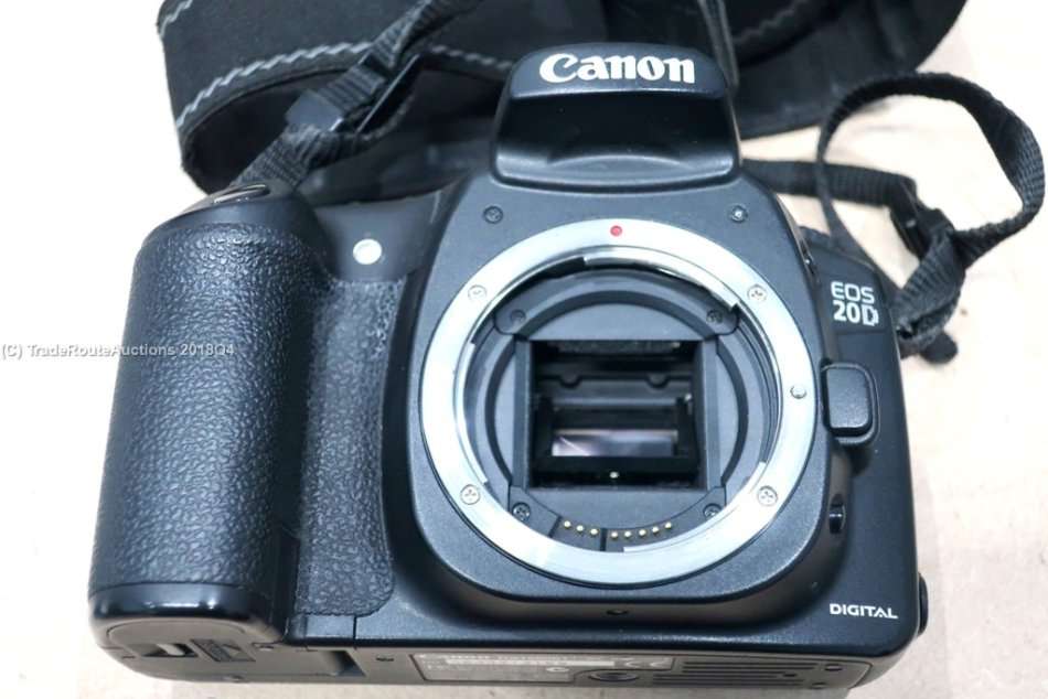 Canon EOS 20D DSLR camera BODY ONLY