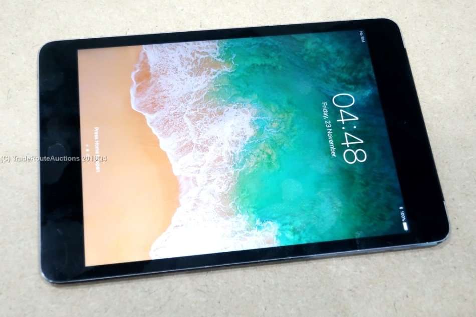 APPLE IPAD MINI 4 | 16GB | WiFi & CELLULAR | SPACE GREY RETINA DISPLAY MK6Y2HC/A | 7.9 inch Tablet