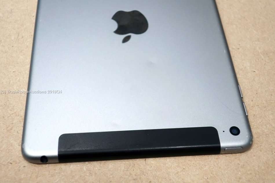 APPLE IPAD MINI 4 | 16GB | WiFi & CELLULAR | SPACE GREY RETINA DISPLAY MK6Y2HC/A | 7.9 inch Tablet