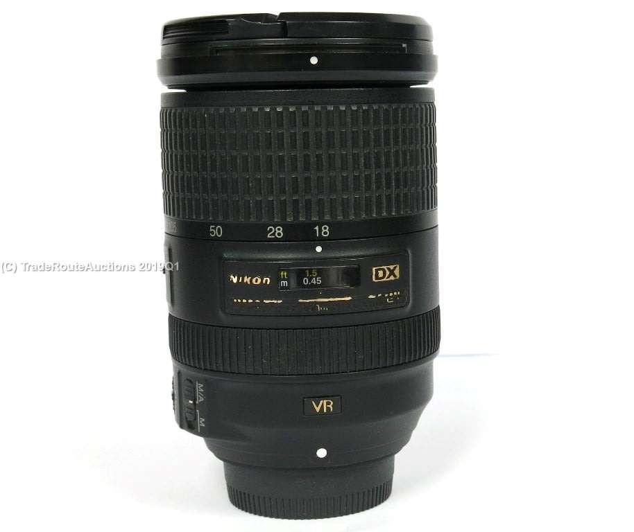 Nikon AF-S dx nikkor 18-300mm f/3.5-5.6G ED VR ii Lens for Nikon Digital SLR Cameras