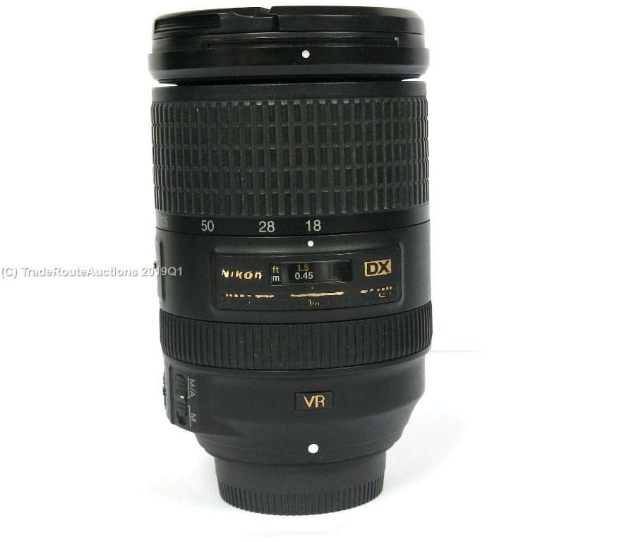 Nikon AF-S dx nikkor 18-300mm f/3.5-5.6G ED VR ii Lens for Nikon Digital SLR Cameras