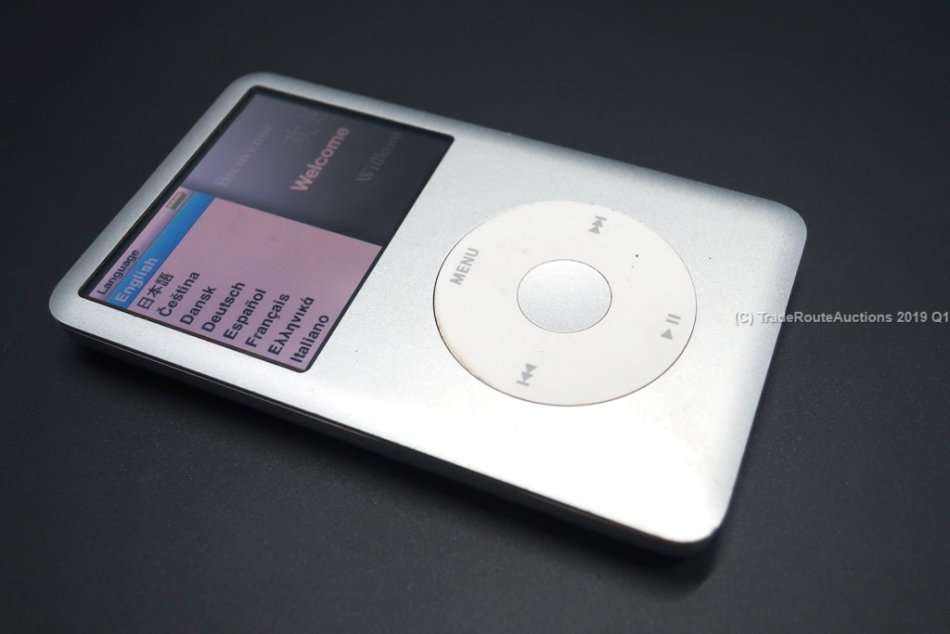 Apple IPod Classic 160GB [ MC293 ] [A1238] [7th Generation] ** IPOD 160GB SILVER 2.5" LCD Screen