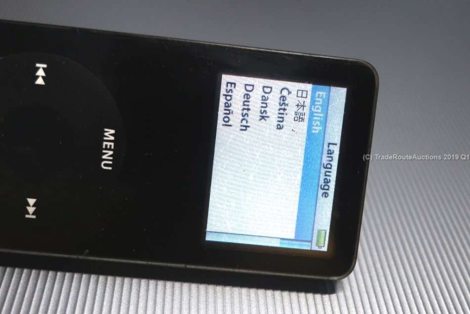 Apple iPod nano 1st Generation Black (2 GB) | MA099LL | A1137