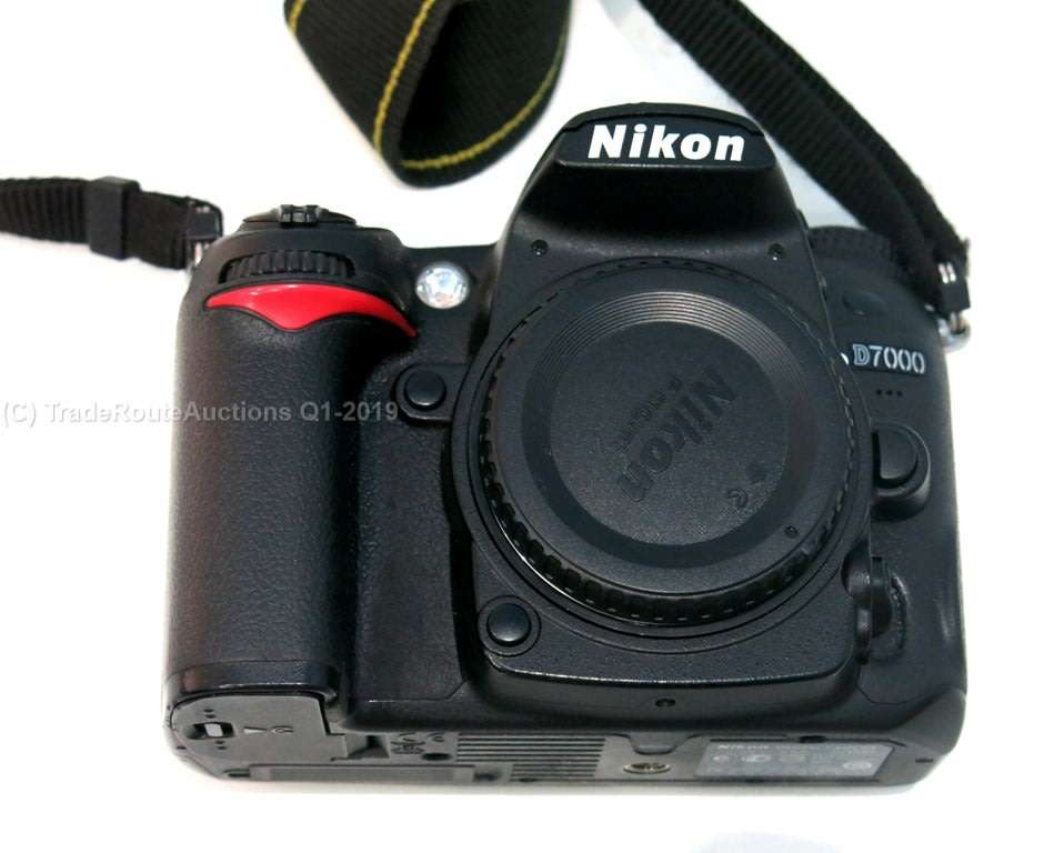 NIKON D7000 DSLR CAMERA Body (ONLY) 16.2 Megapixels