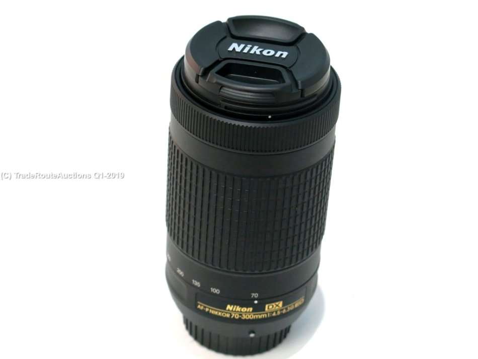 Nikon AF-P DX NIKKOR 70-300mm f/4.5-6.3G ED DX Lens for Nikon DSLR Cameras