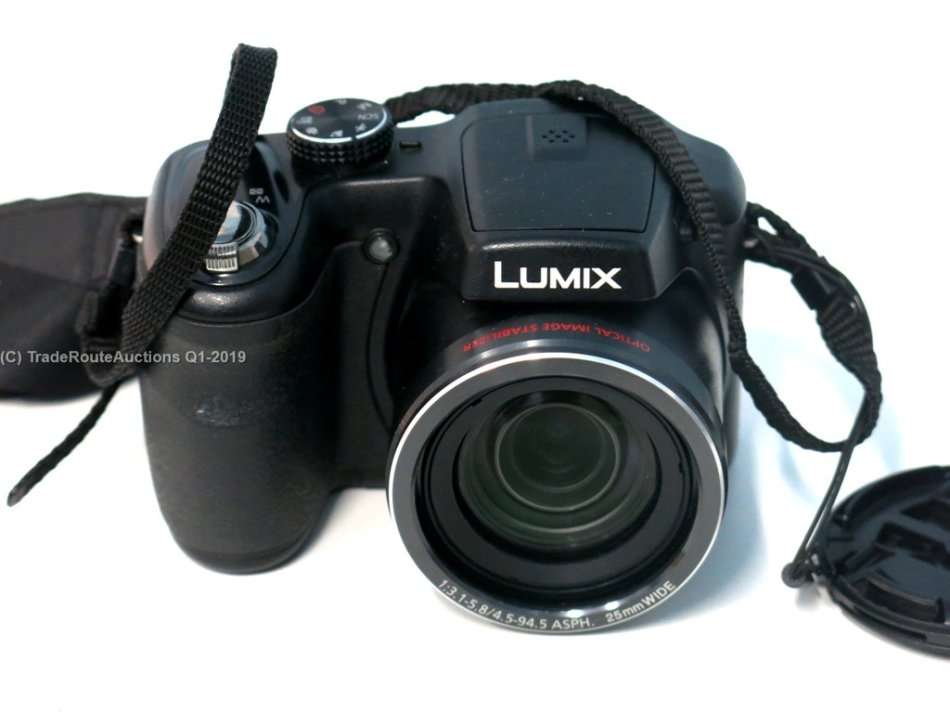 Panasonic Lumix LZ20 Bridge Camera - 16.1mp - 21x Optical Zoom