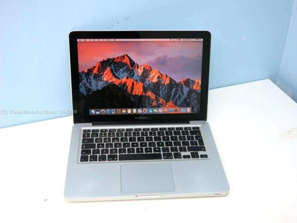 MacBook Pro 13.3-inch | Core i5 2.5GHz | 4GB DDR3 RAM | 500GB HDD | MD101 | INTEL HD GRAPHICS