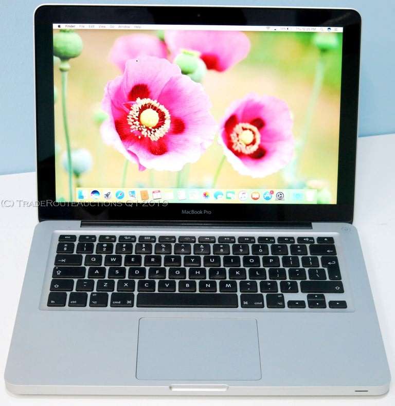 MacBook Pro 13.3-inch | Core i7 2.9GHz | 8GB DDR3 RAM | 750GB HDD - ORIGINAL APPLE