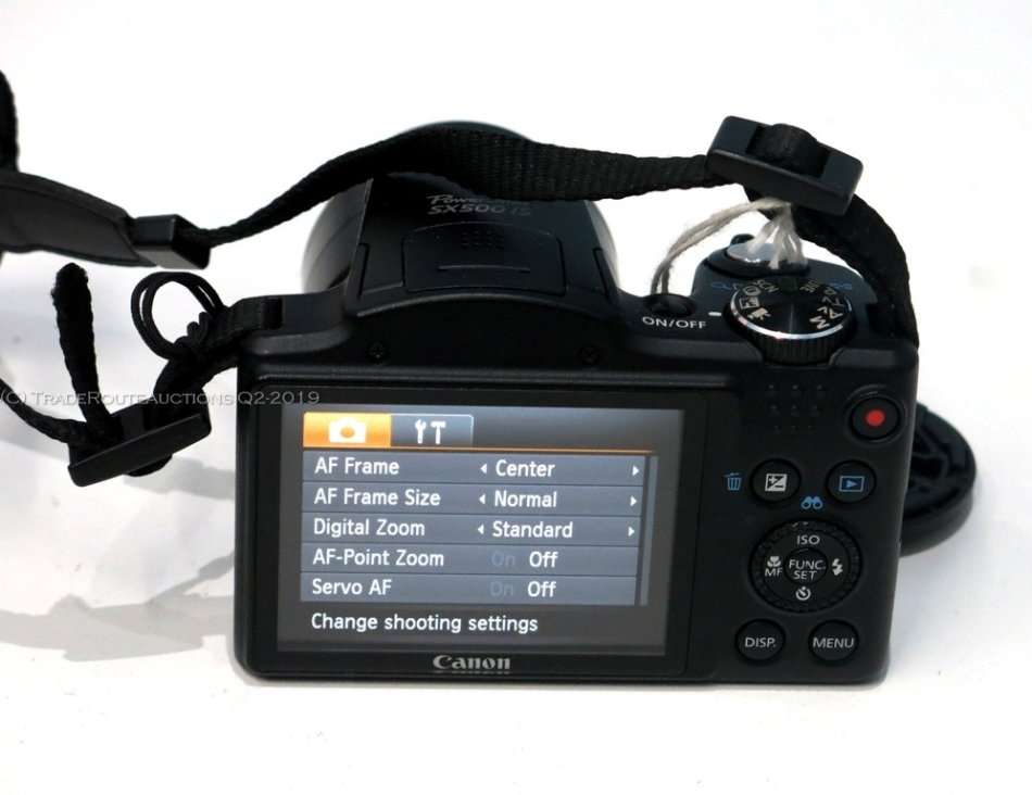 BOXED - Canon PowerShot SX500 IS 16.0 MP with 30x Wide-Angle Optical IS Zoom and 3.0-Inch LCD