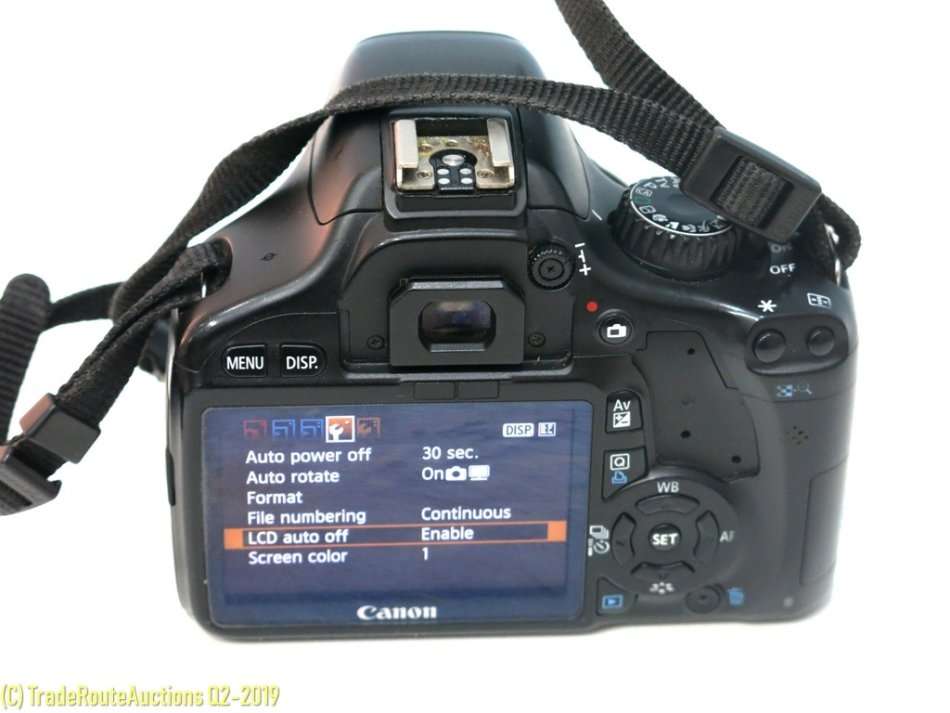 Canon EOS 550D Digital SLR camera 18 MP - BODY ONLY - Please Read