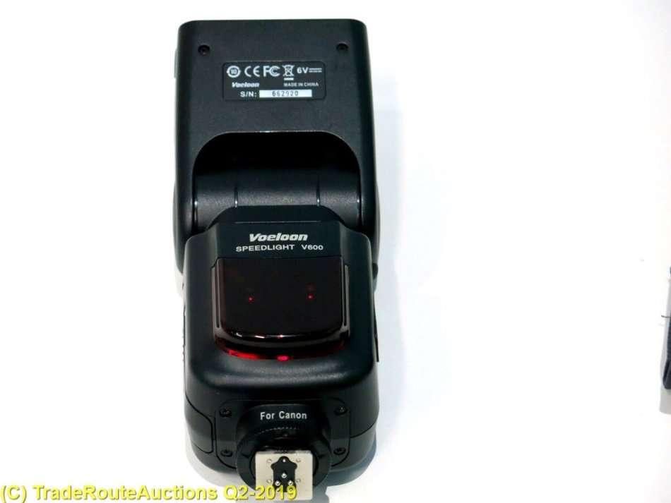 Voeloon Premium Speedlight Flash V600 for Canon DSLR Cameras