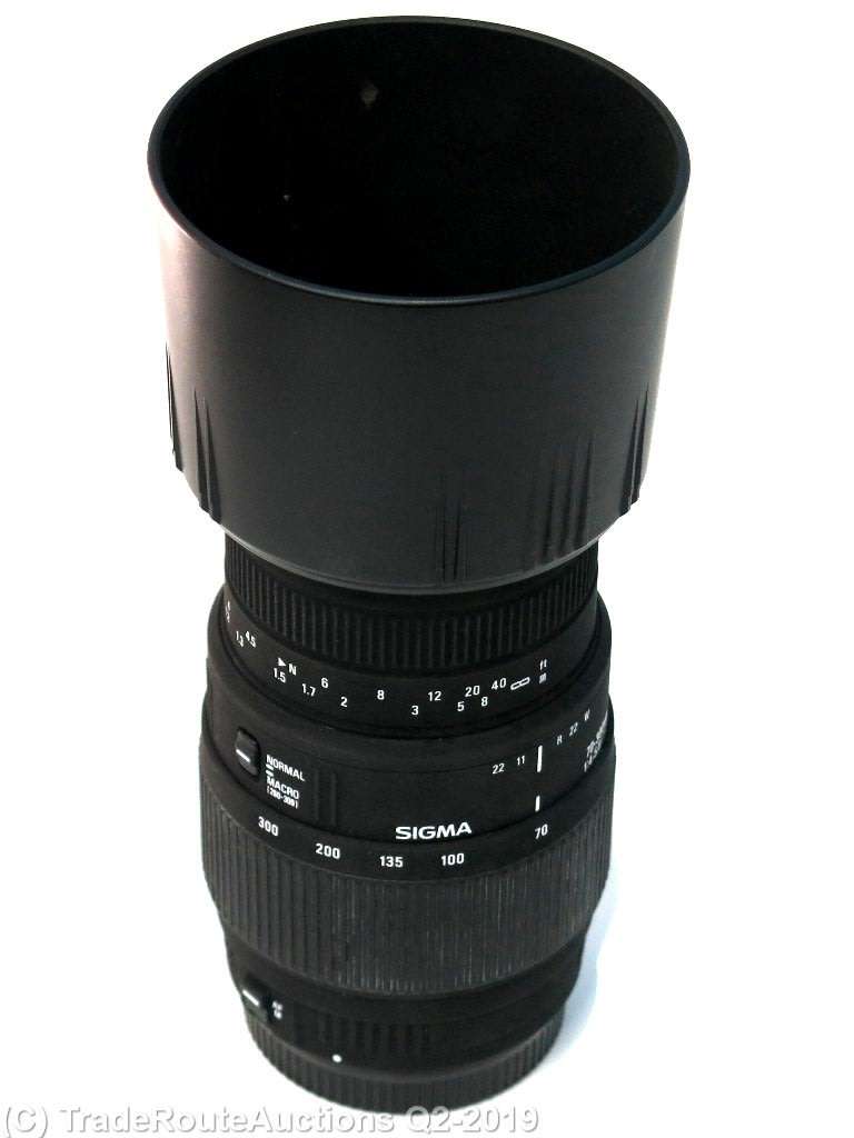 SIGMA DG 70-300mm Telephoto Zoom Lens for Canon DSLR Cameras