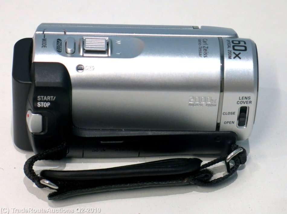 Sony DCR-SX40 Palm-Sized camcorder with 60X Optical Zoom