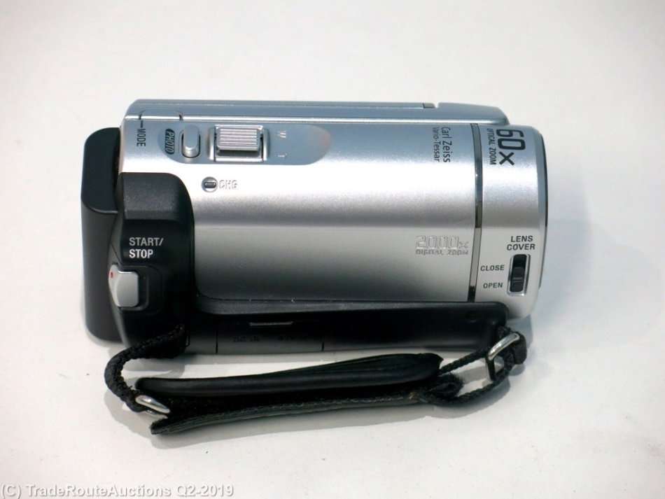 Sony DCR-SX40 Palm-Sized camcorder with 60X Optical Zoom