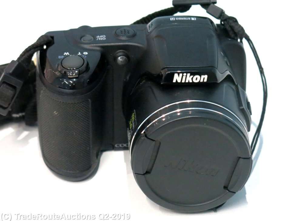 NIKON COOLPIX L810 16.1 Megapixels HDMI 26 X ZOOM Digital Camera