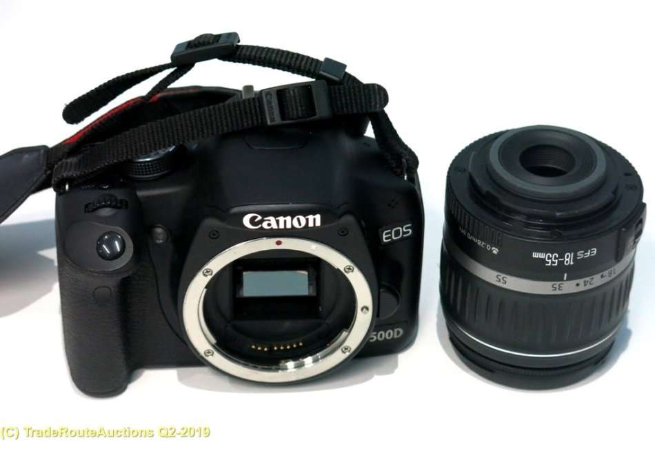 Canon EOS 500D Digital SLR camera 15.1 Megapixels FULL HD + Canon 18-55mm Lens KIT