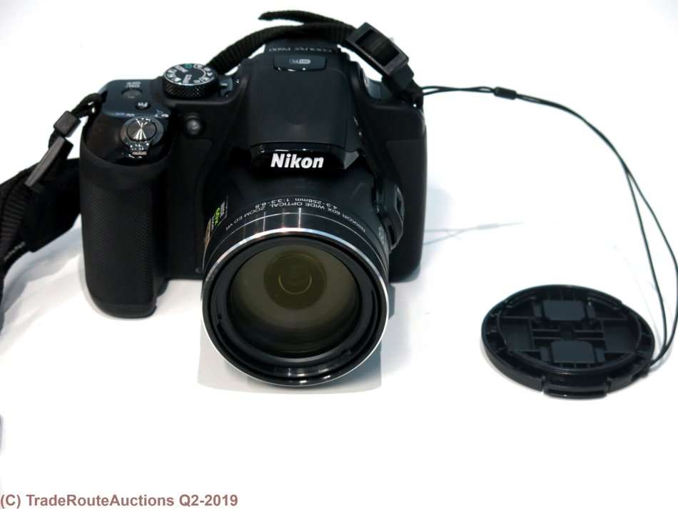 Nikon COOLPIX P600 16.1 MP Wi-Fi CMOS Digital Camera with 60x Zoom NIKKOR Lens