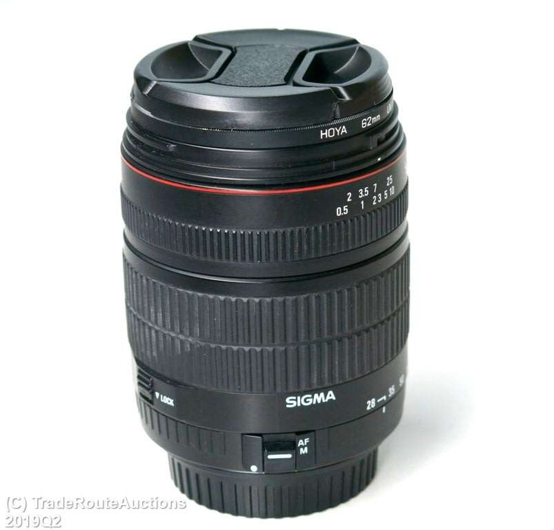 SIGMA 28-300mm F3.5-6.3 DG MACRO LENS for CANON Cameras