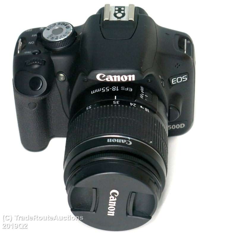 Canon EOS 500D Digital SLR camera 15.1 Megapixels FULL HD + Canon 18-55mm Lens KIT
