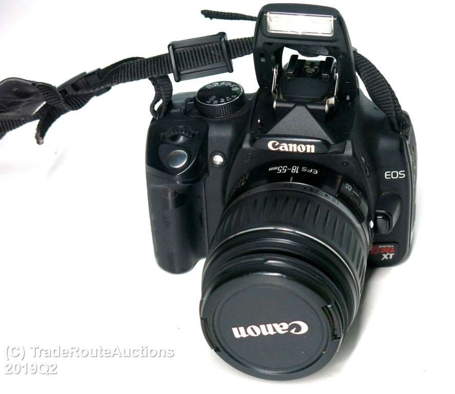 Canon Digital Rebel XT Digital SLR Camera plus 18-55 lens Kit