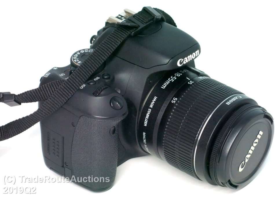 Canon EOS 600D DSLR CAMERA with Canon 18-55 Lens Professional Camera Kit