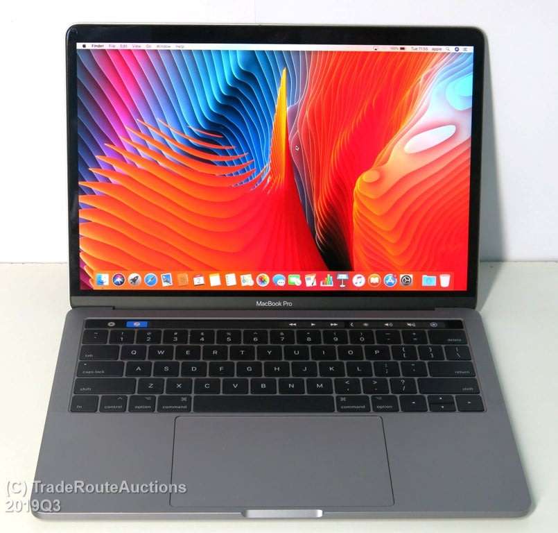 MacBook Pro 13.3-inch - TOUCH BAR | Core i5 3.1GHz | 8GB RAM | 256GB SSD  2017