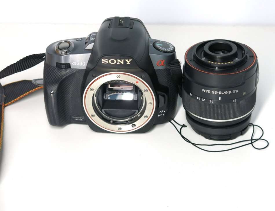 SONY ALPHA A290 DIGITAL SLR CAMERA  14.2MP + 18-55 LENS Professional Digital Camera Kit