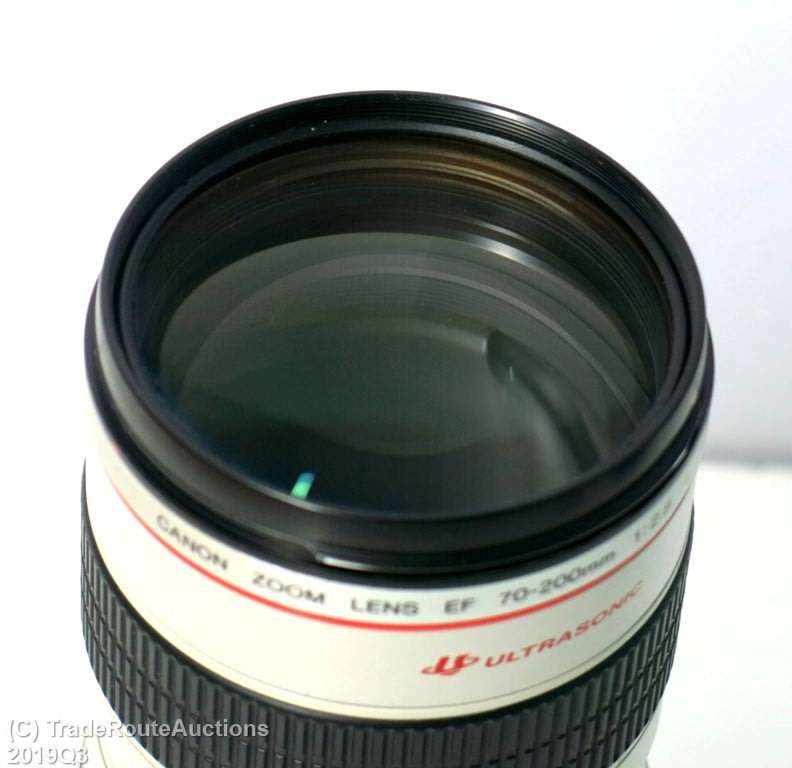 Canon EF 70-200mm f/2.8 L ULTRASONIC USM lens for Canon DSLR Cameras  - PRICE REDUCED