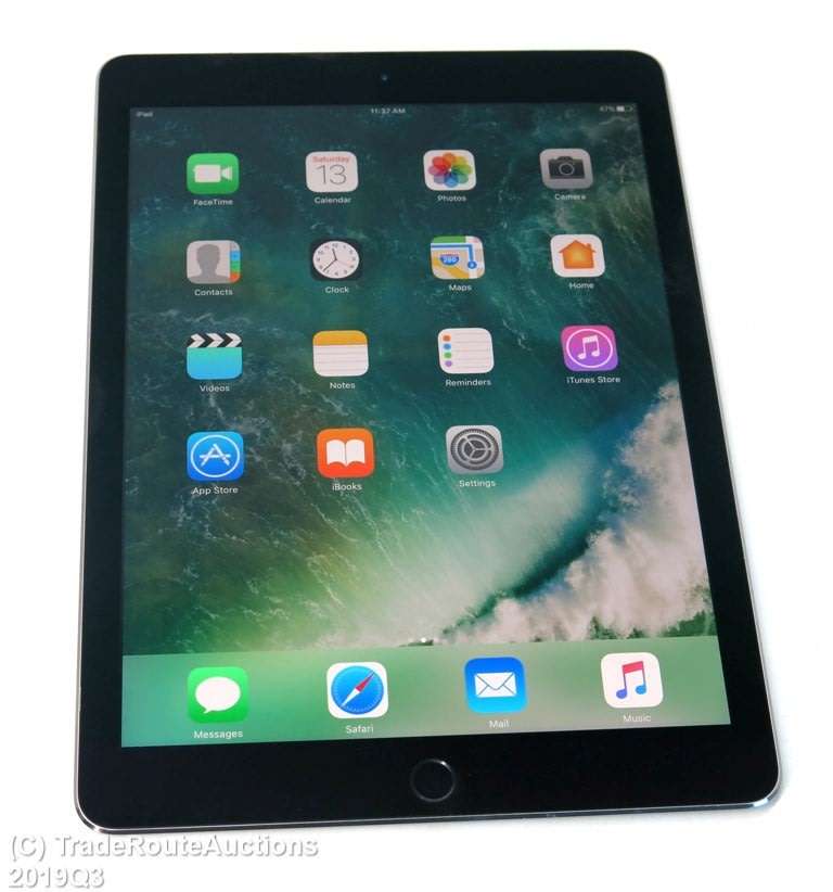 IPAD Pro 9.7-inch | MLQ32HC/A | 128GB | WiFi + 4G CELLULAR | Space Grey | A1674 | RETINA DISPLAY