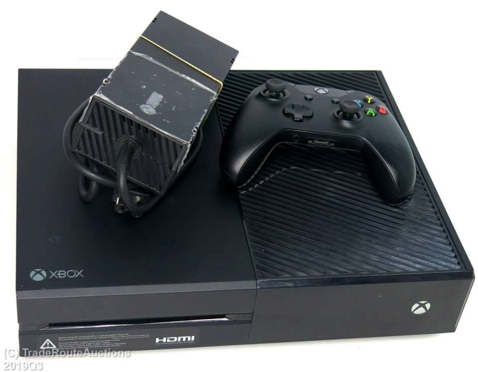 Microsoft Xbox One 1TB Model 1540 Gaming Console + 1 Controller