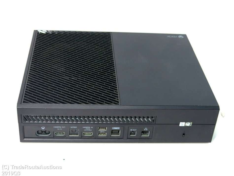 Microsoft Xbox One 1TB Model 1540 Gaming Console + 1 Controller