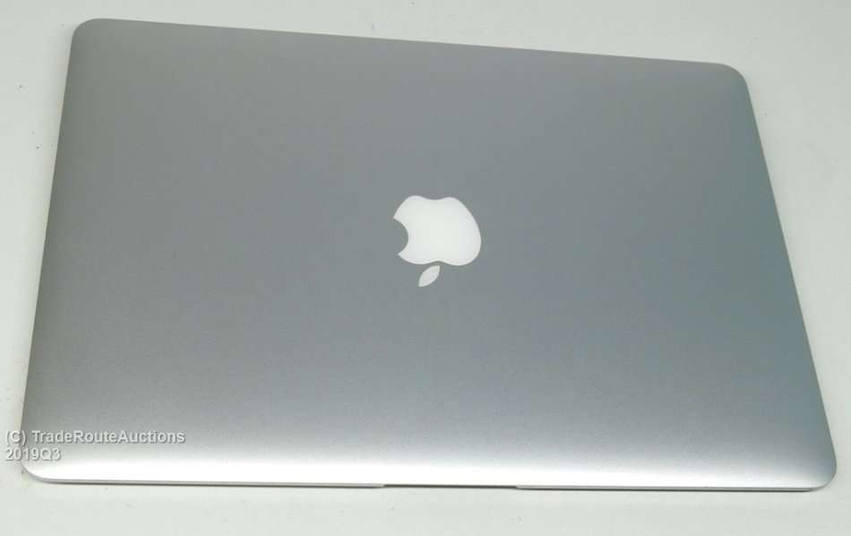 MacBook Air 13.3-inch | Core i5 1.8GHz | 8GB RAM | 128GB SSD MACBOOK AIR 13 INCH 2017 MODEL