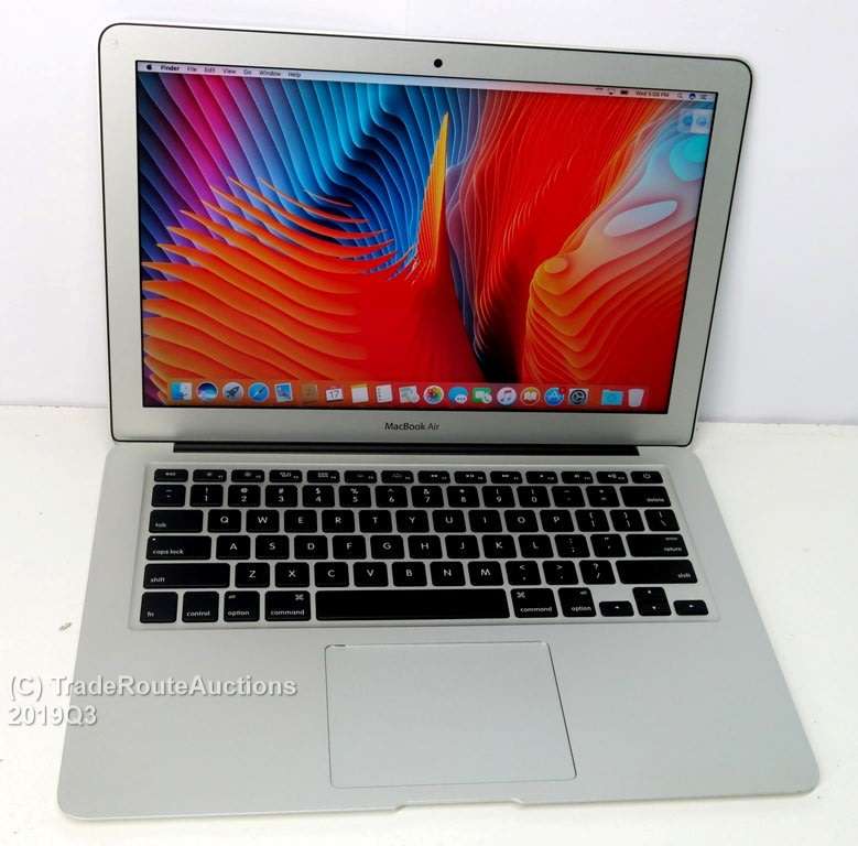 MacBook Air 13.3-inch | Core i5 1.8GHz | 8GB RAM | 128GB SSD MACBOOK AIR 13 INCH 2017 MODEL
