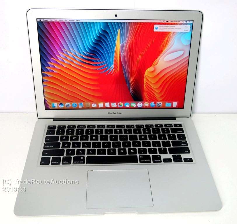 MacBook Air 13.3-inch | Core i5 1.8GHz | 8GB RAM | 128GB SSD MACBOOK AIR 13 INCH 2017 MODEL