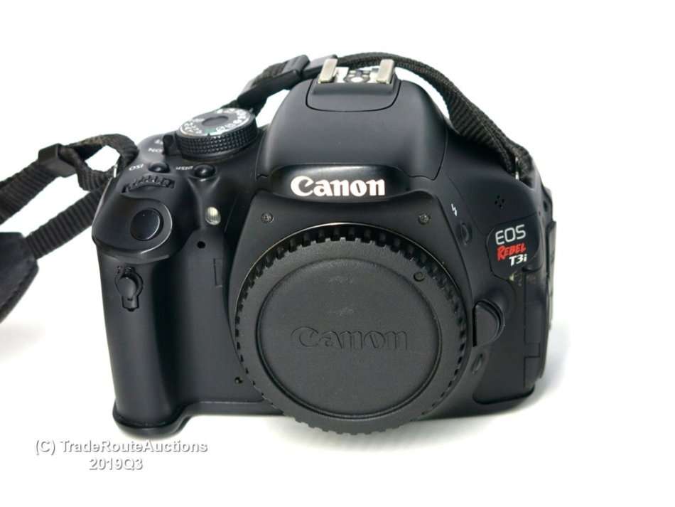Please read - Canon EOS REBEL T3i (600D Equivalent) Digital SLR CAMERA BODY
