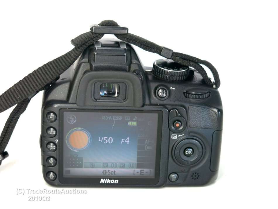 NIKON D3100 DSLR CAMERA 14.2 megapixels +  18-55mm MM PROFESSIONAL DSLR LENS KIT
