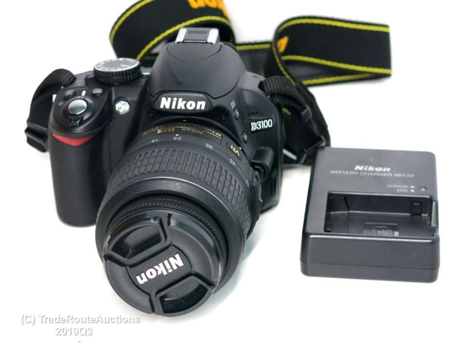 NIKON D3100 DSLR CAMERA 14.2 megapixels with Nikon 18-55mm PROFESSIONAL DSLR LENS KIT
