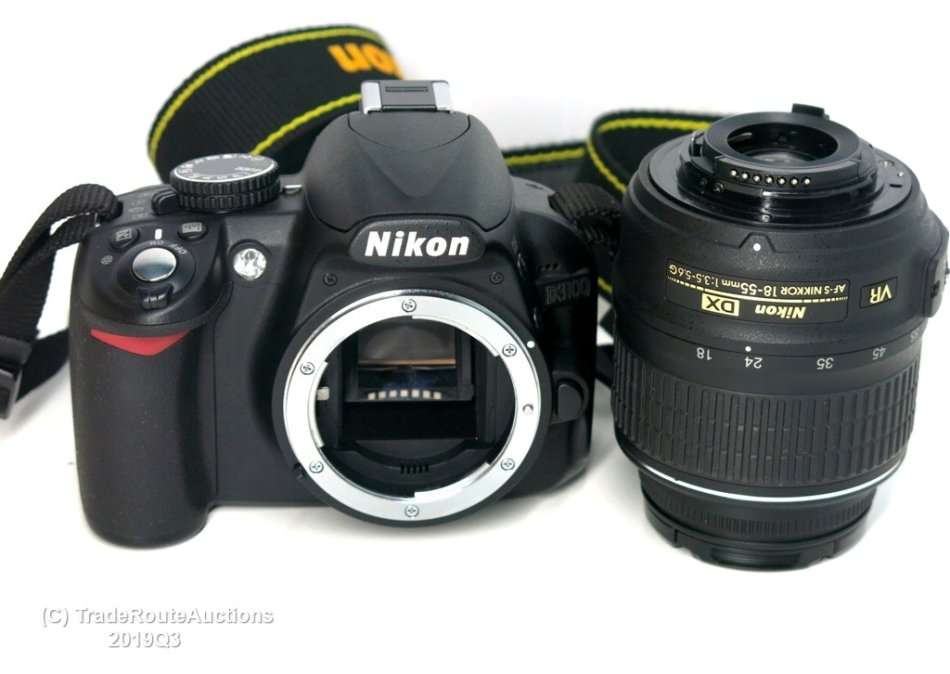 NIKON D3100 DSLR CAMERA 14.2 megapixels with Nikon 18-55mm PROFESSIONAL DSLR LENS KIT