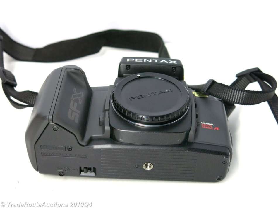 Pentax SFX 35mm SLR Film Camera