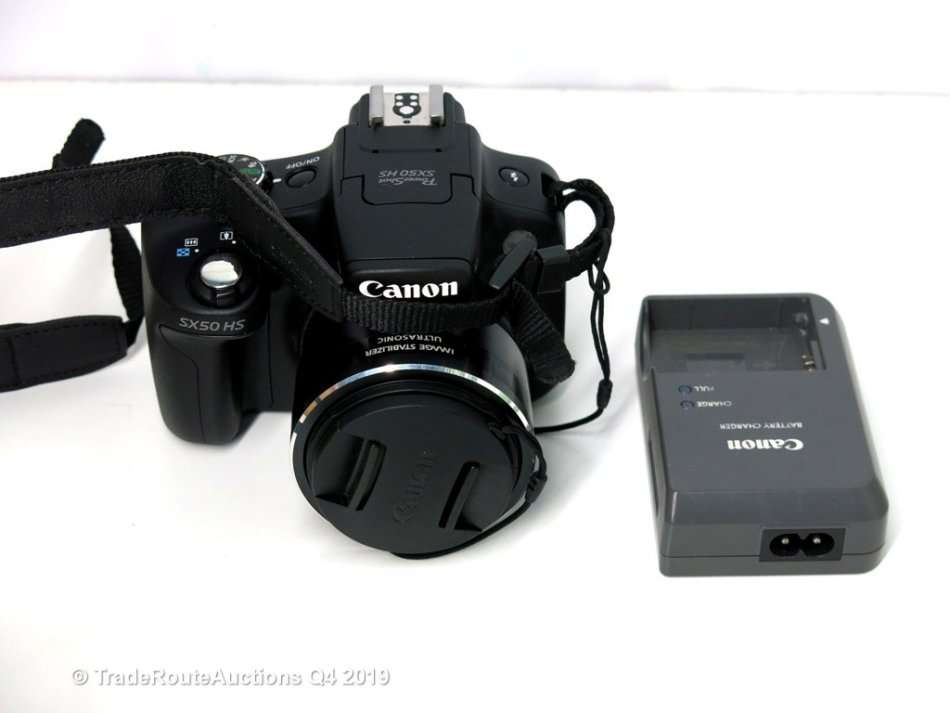 Canon PowerShot SX50 HS 24-1200mm IMAGE STABILIZER Lens - WORLD'S FIRST COMPACT 50X ZOOM
