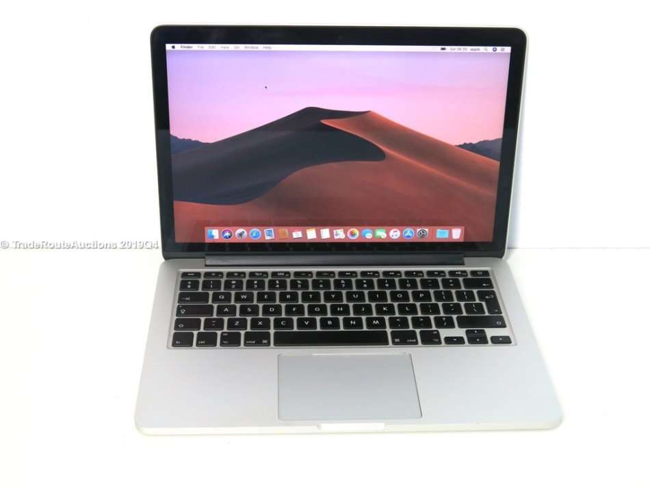 MacBook Pro 13.3-inch  | Core i5 2.4GHz | 4GB RAM | 128GB SSD  ** RETINA DISPLAY * LATE 2013