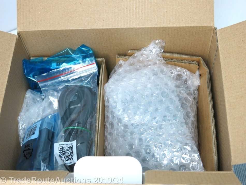 Canon 4000D DSLR Camera and EF-S 18-55 mm f/3.5-5.6 III Lens Kit