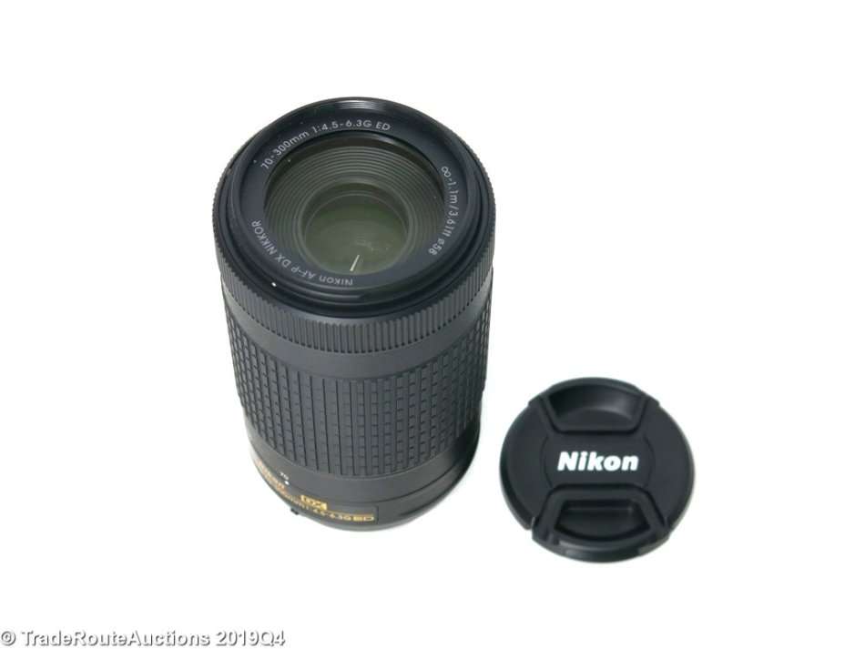 Nikon AF-P DX NIKKOR 70-300mm f/4.5-6.3G ED DX Lens for Nikon DSLR Cameras