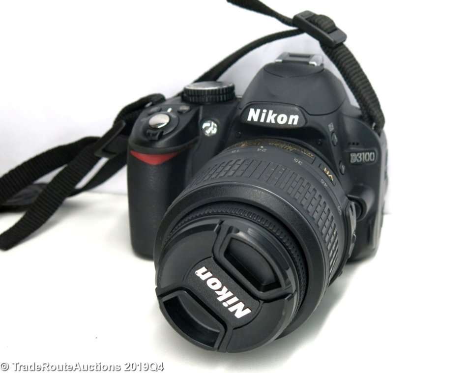 NIKON D3100 DSLR CAMERA 14.2 megapixels with Nikon 18-55mm PROFESSIONAL DSLR LENS KIT