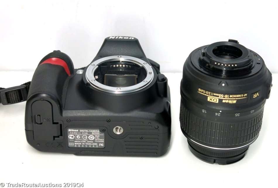 NIKON D3100 DSLR CAMERA 14.2 megapixels with Nikon 18-55mm PROFESSIONAL DSLR LENS KIT