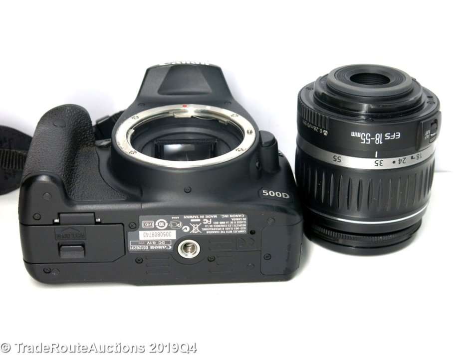 Canon EOS 500D Digital SLR camera 15.1 Megapixels FULL HD + Canon 18-55mm Lens KIT