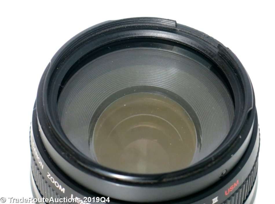 CANON EF 75-300MM III USM Zoom Lens Canon Cameras - PLEASE READ DESCRIPTION